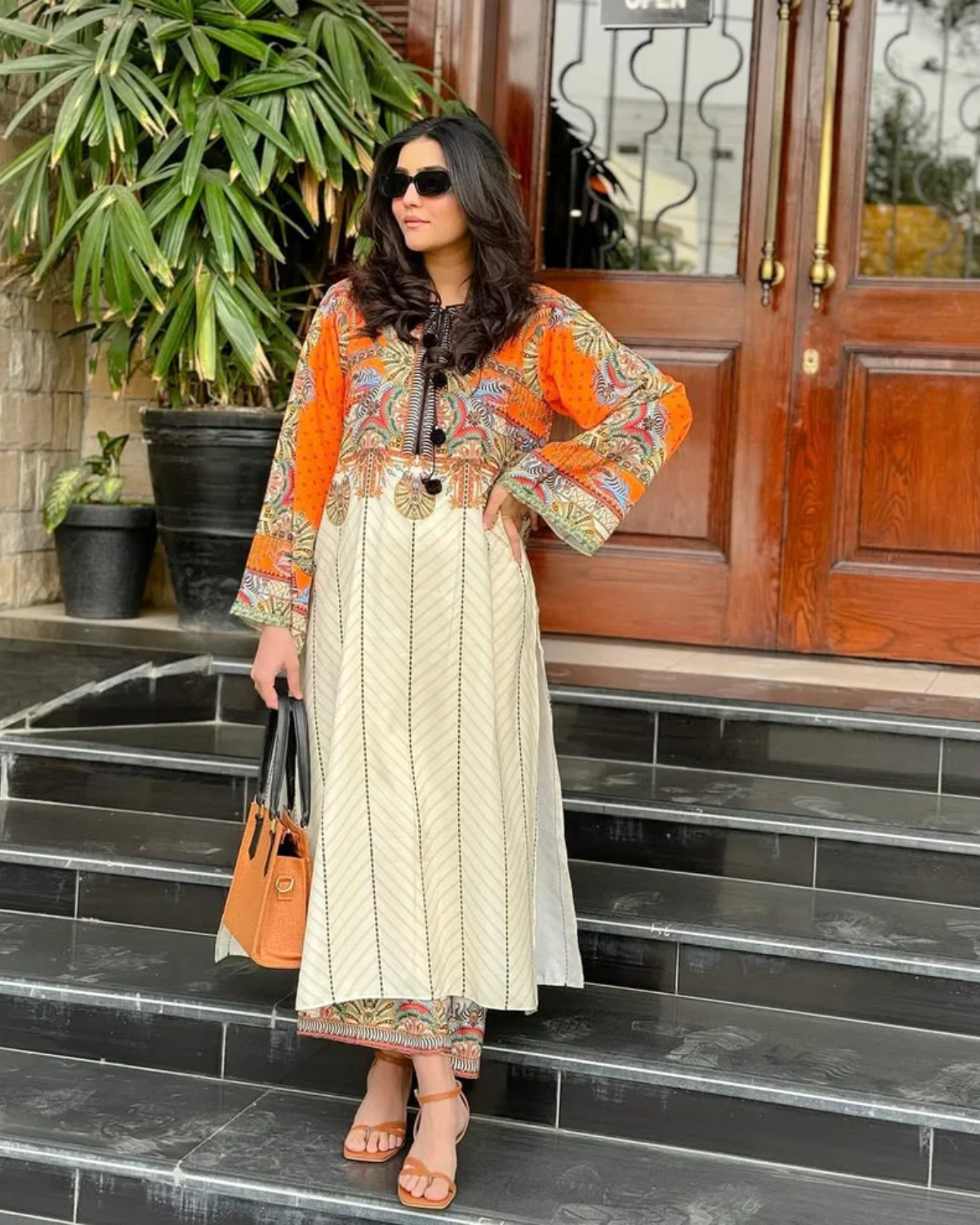 2pc dress design 2pc plane Pakistani dress designs #dressdesign #foryoupage #pakistaniclothes #trendingvideo #viral #foryoupageofficiall #everyone #foryou #2millionviews #topdesign #neckdesign #galadesigen