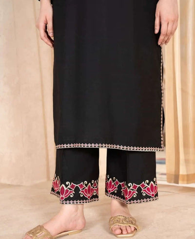 BLACK ROSE 2PC